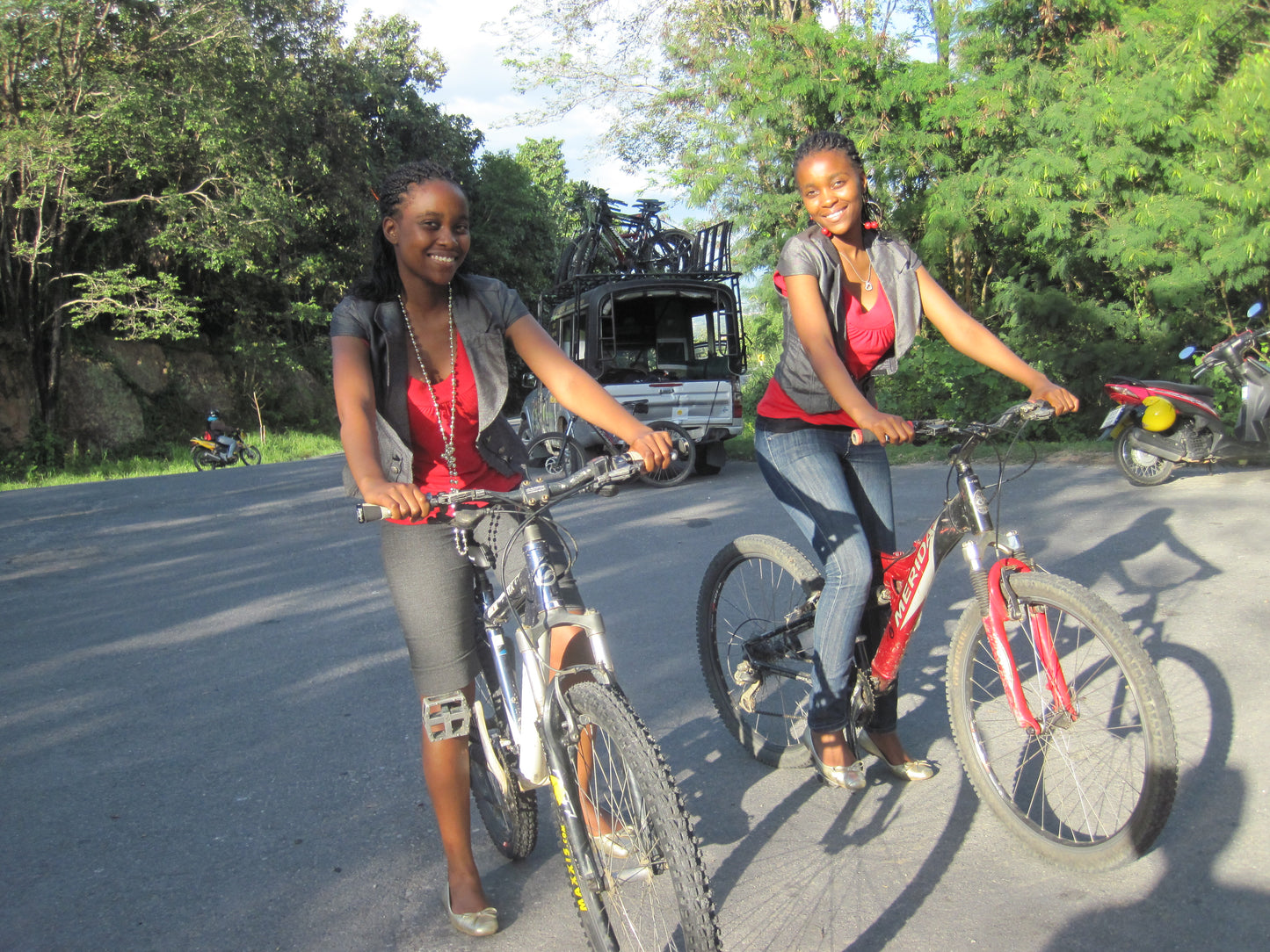 Doi Suthep National Park Mini  Downhill Leisure Bike Adventure, ½ day  Guided and Self Guided