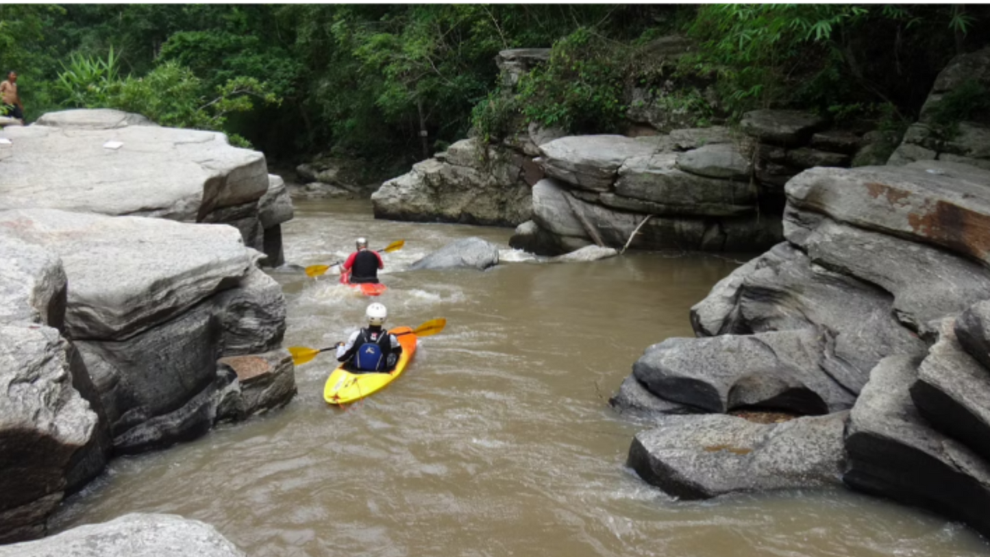 Mae Wang Rock Hopper Jungle Kayaking "E"   2500฿